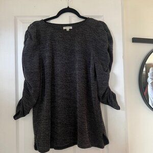 |DISCOUNTED SHIPPING|. Max Studio Grey 3/4 Sleeve Sweater - Size M (Like New)